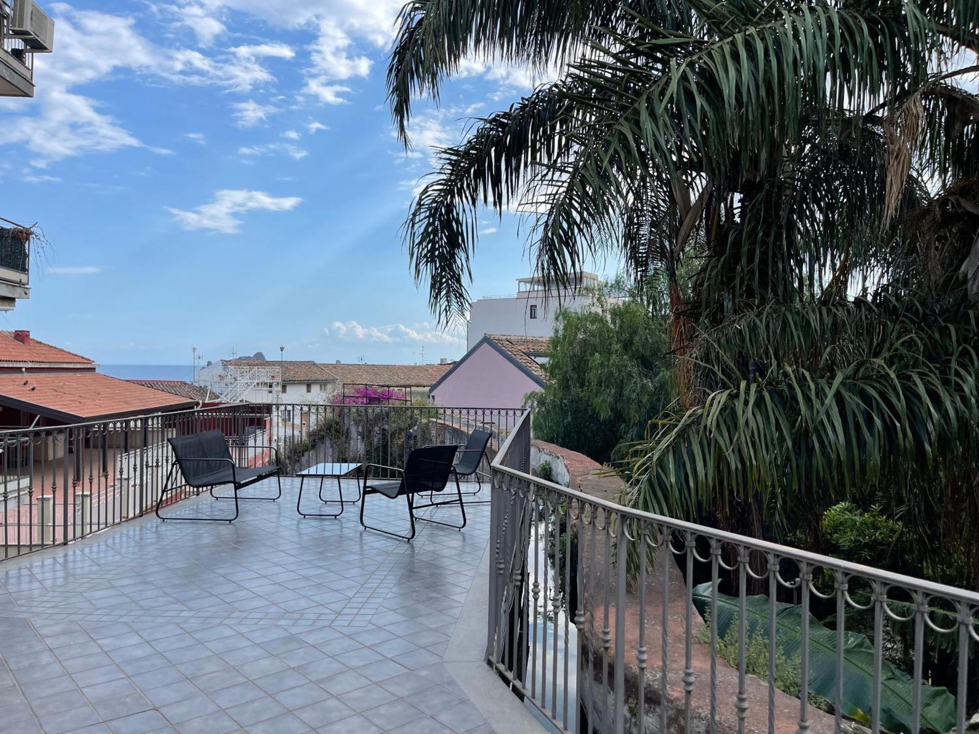 Hotel Capomulini 3 Stelle أتشيريالي المظهر الخارجي الصورة